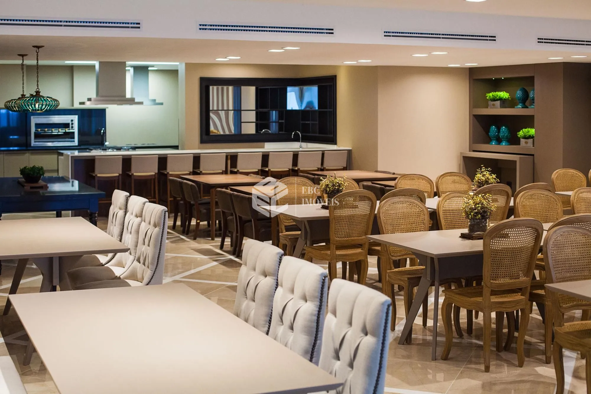 Apartamento com 4 Dormitórios à venda, 237 m² por R$ 13.500.000,00 Apartamento com 4 Dormitórios à venda, 237 m² por R$ 13.500.000,00