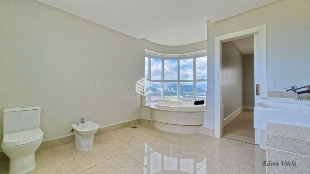 Apartamento, 4 quartos, 237 m² - Foto 12