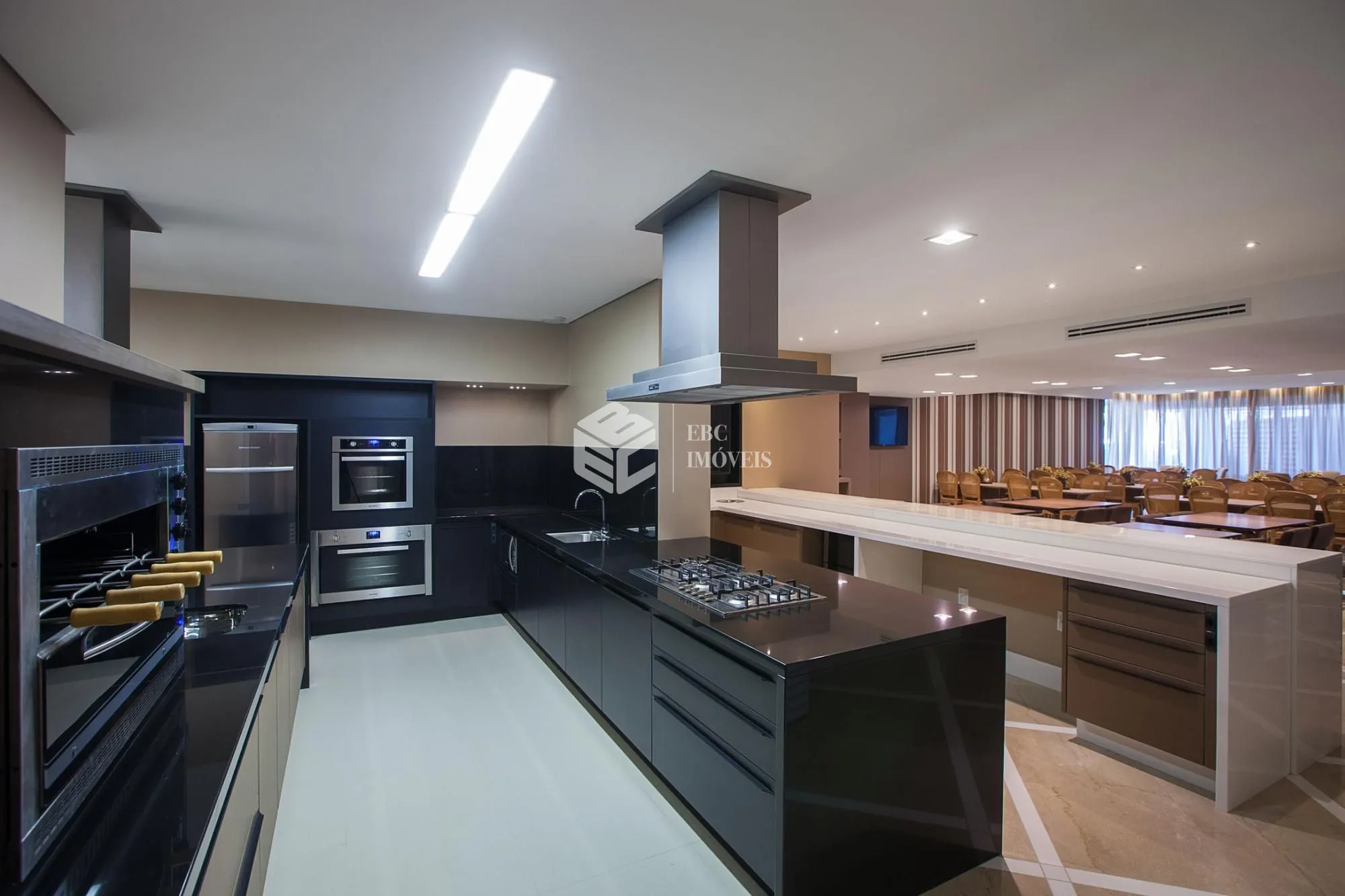 Apartamento com 4 Dormitórios à venda, 237 m² por R$ 13.500.000,00 Apartamento com 4 Dormitórios à venda, 237 m² por R$ 13.500.000,00