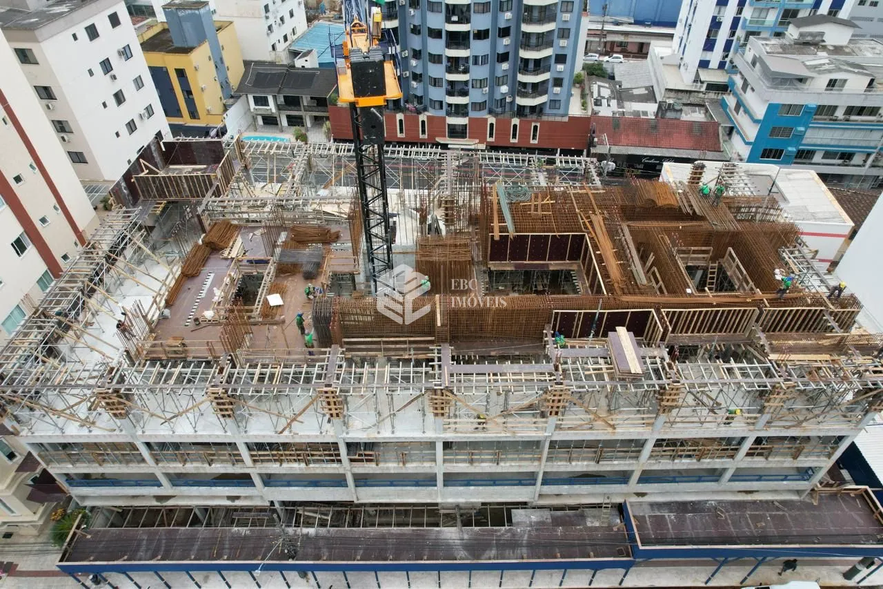 Apartamento com 3 Dormitórios à venda, 127 m² por R$ 2.300.000,00 Apartamento com 3 Dormitórios à venda, 127 m² por R$ 2.300.000,00