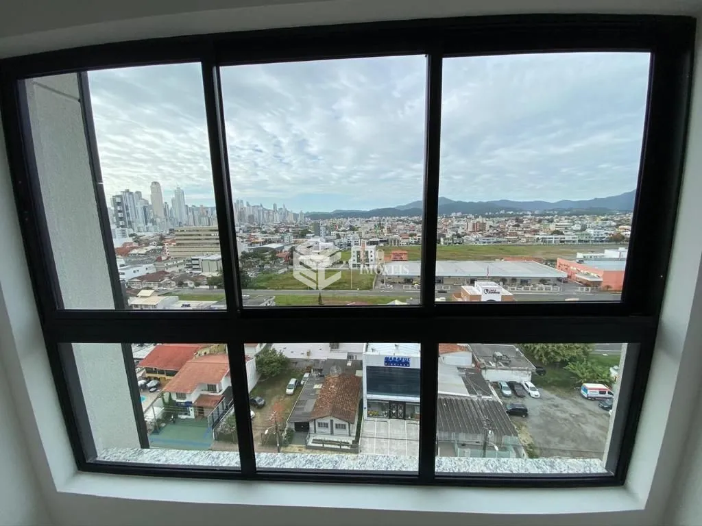 Apartamento com 1 Dormitórios à venda, 77 m² por R$ 1.690.000,00 Apartamento com 1 Dormitórios à venda, 77 m² por R$ 1.690.000,00
