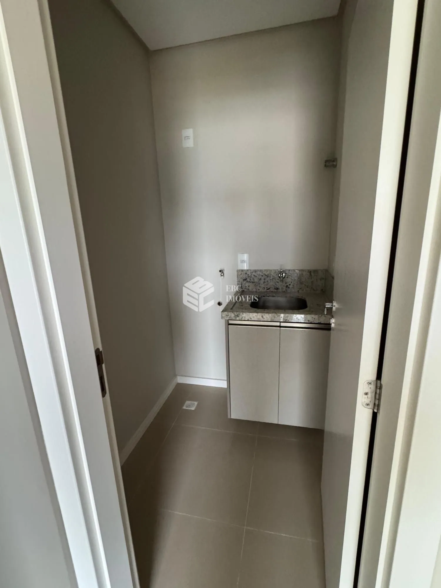 Apartamento com 2 Dormitórios à venda, 71 m² por R$ 840.000,00 Apartamento com 2 Dormitórios à venda, 71 m² por R$ 840.000,00