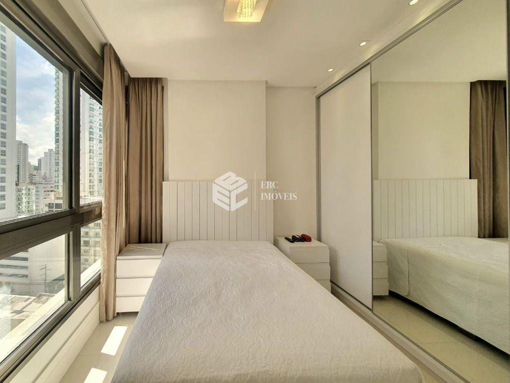 Apartamento, 4 quartos, 212 m² - Foto 11
