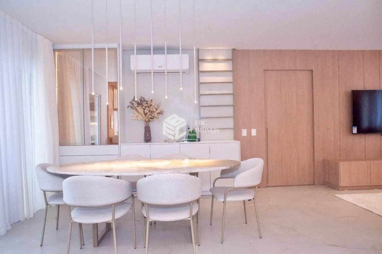 Apartamento com 3 Dormitórios à venda, 131 m² por R$ 3.800.000,00 Apartamento com 3 Dormitórios à venda, 131 m² por R$ 3.800.000,00
