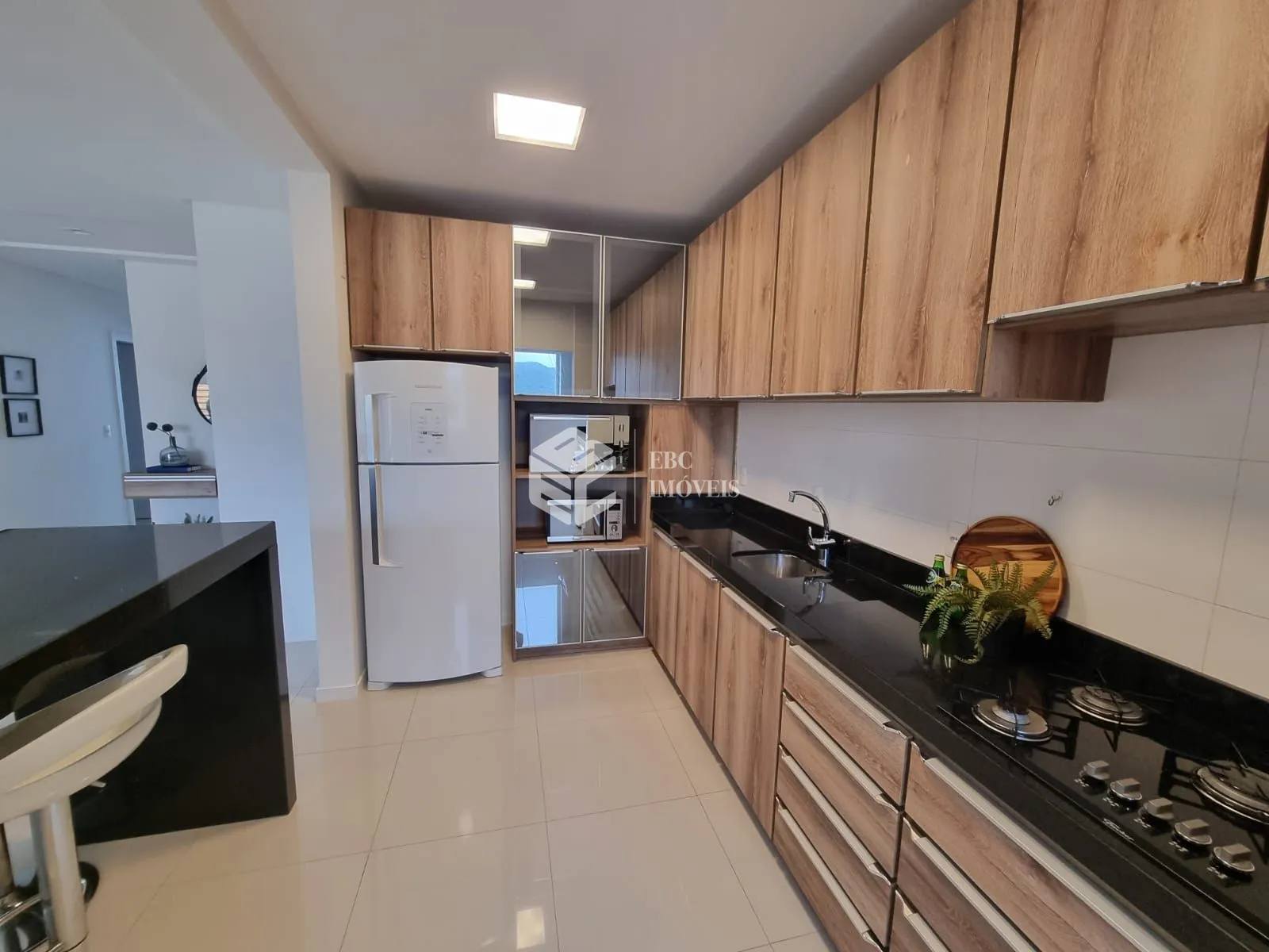 Apartamento com 2 Dormitórios à venda, 127 m² por R$ 1.700.000,00 Apartamento com 2 Dormitórios à venda, 127 m² por R$ 1.700.000,00