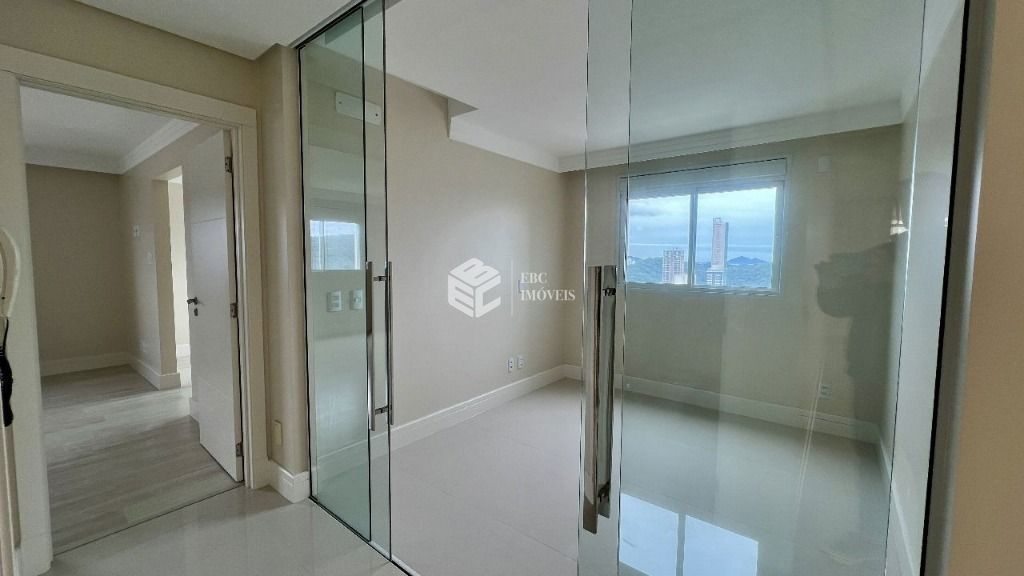 Apartamento, 4 quartos, 228 m² - Foto 25