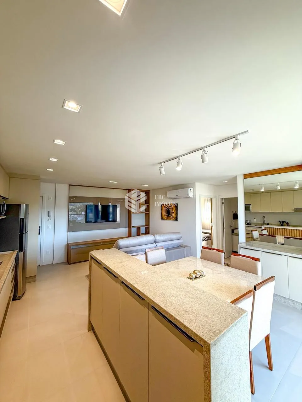 Apartamento com 2 Dormitórios à venda, 84 m² por R$ 1.450.000,00 Apartamento com 2 Dormitórios à venda, 84 m² por R$ 1.450.000,00