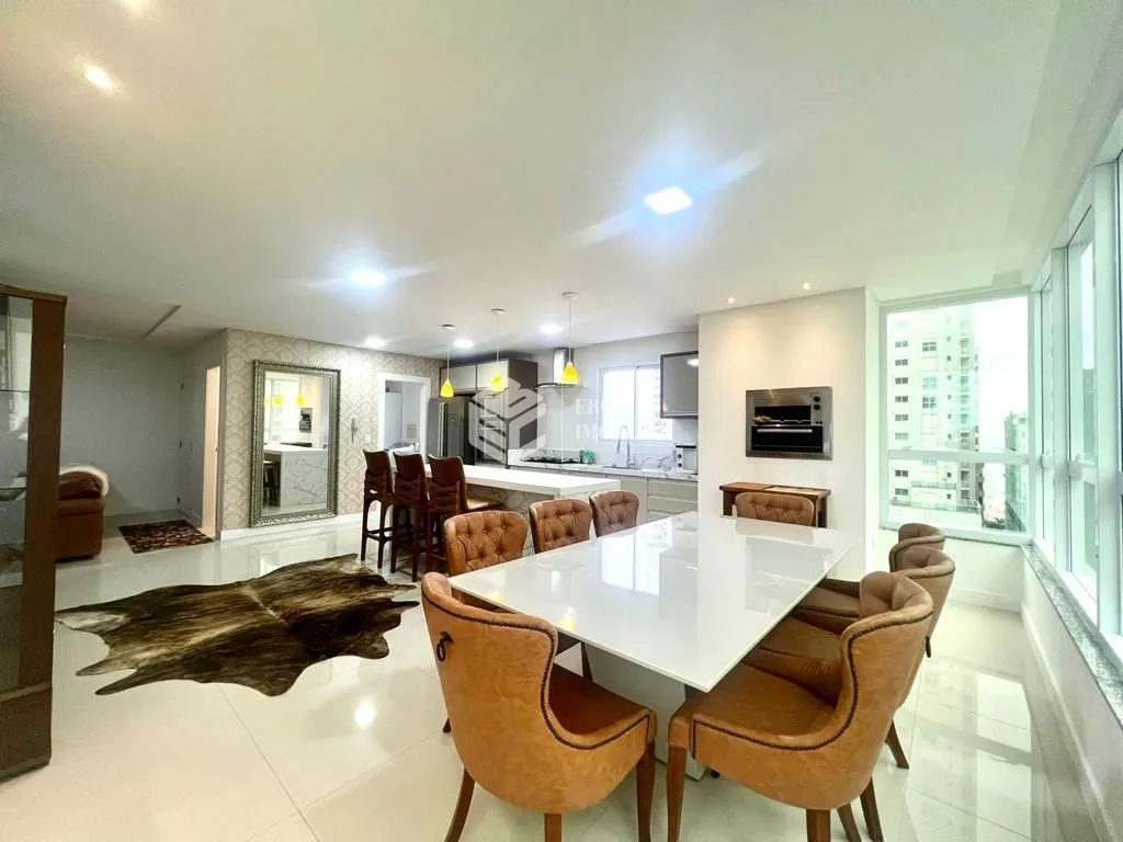 Apartamento à venda  no Centro - Balneário Camboriú, SC. Imóveis