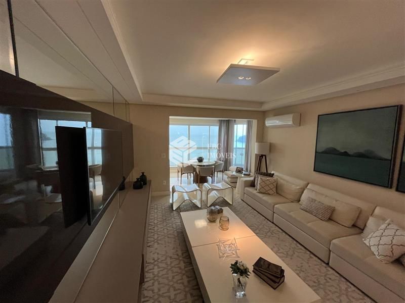 Apartamento com 3 Dormitórios à venda, 180 m² por R$ 9.950.000,00 Apartamento com 3 Dormitórios à venda, 180 m² por R$ 9.950.000,00