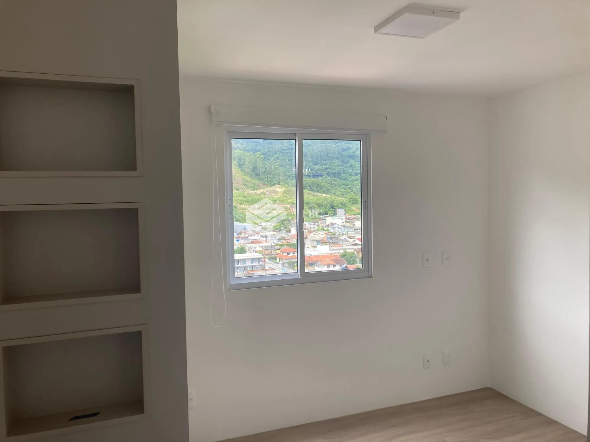 Apartamento com 2 Dormitórios à venda, 53 m² por R$ 690.000,00 Apartamento com 2 Dormitórios à venda, 53 m² por R$ 690.000,00