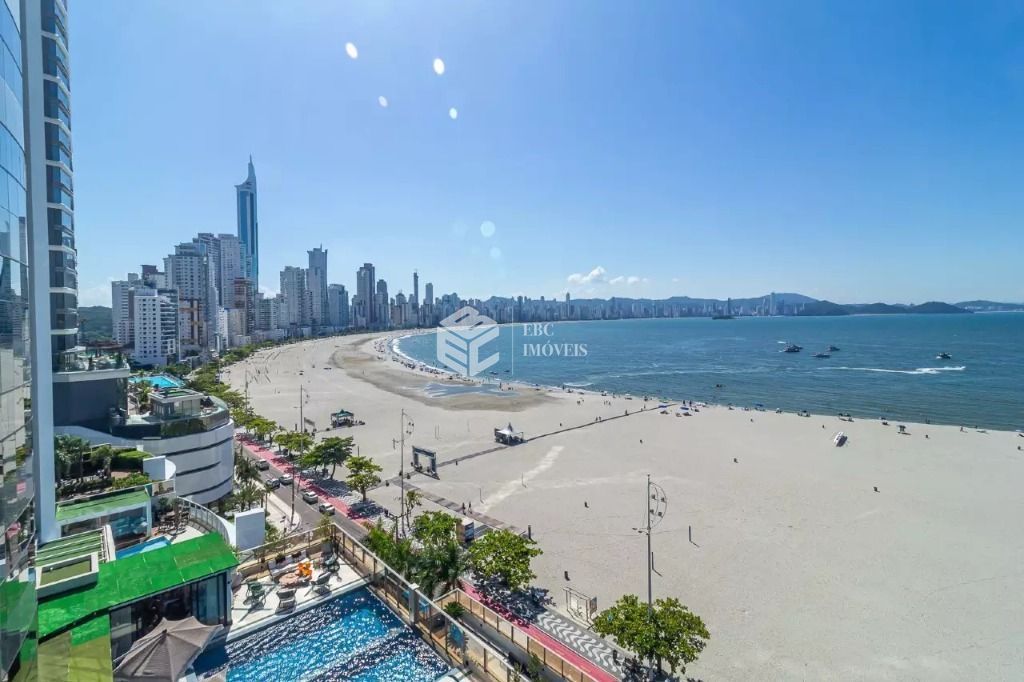 Apartamento, 3 quartos, 189 m² - Foto 13