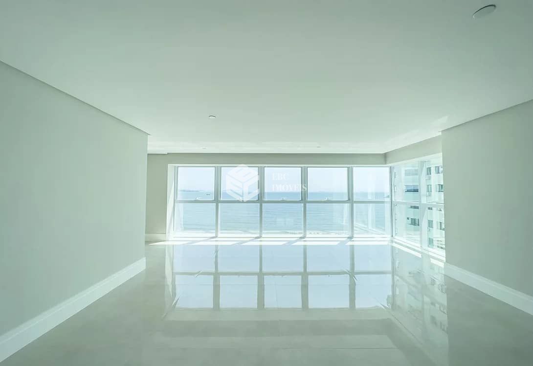 Apartamento, 4 quartos, 196 m² - Foto 2