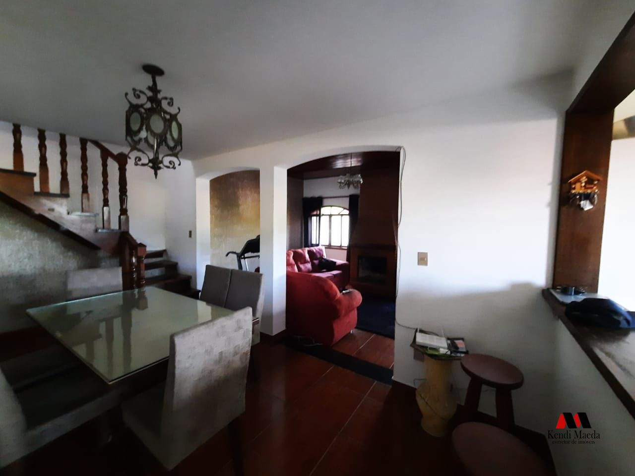 Casa à venda com 3 quartos, 300m² - Foto 3
