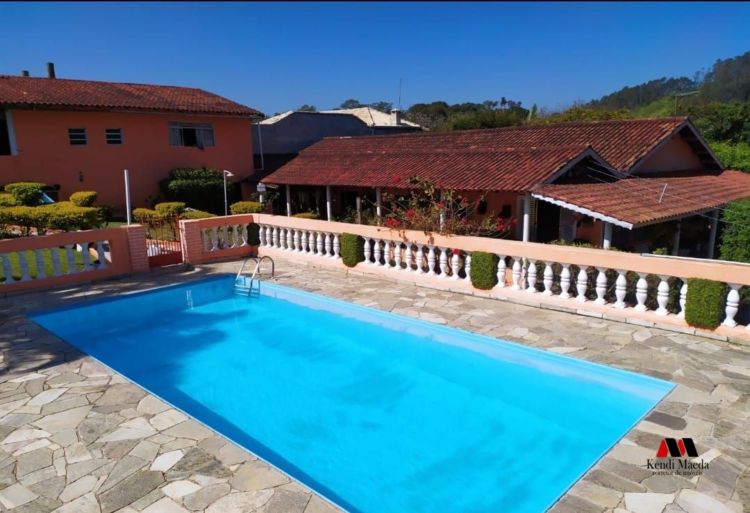 Chácara à venda com 8 quartos, 400m² - Foto 1