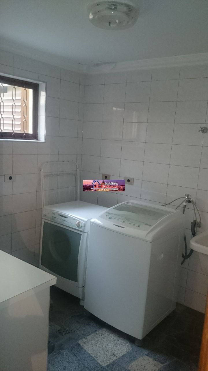 Casa à venda com 4 quartos, 240m² - Foto 58