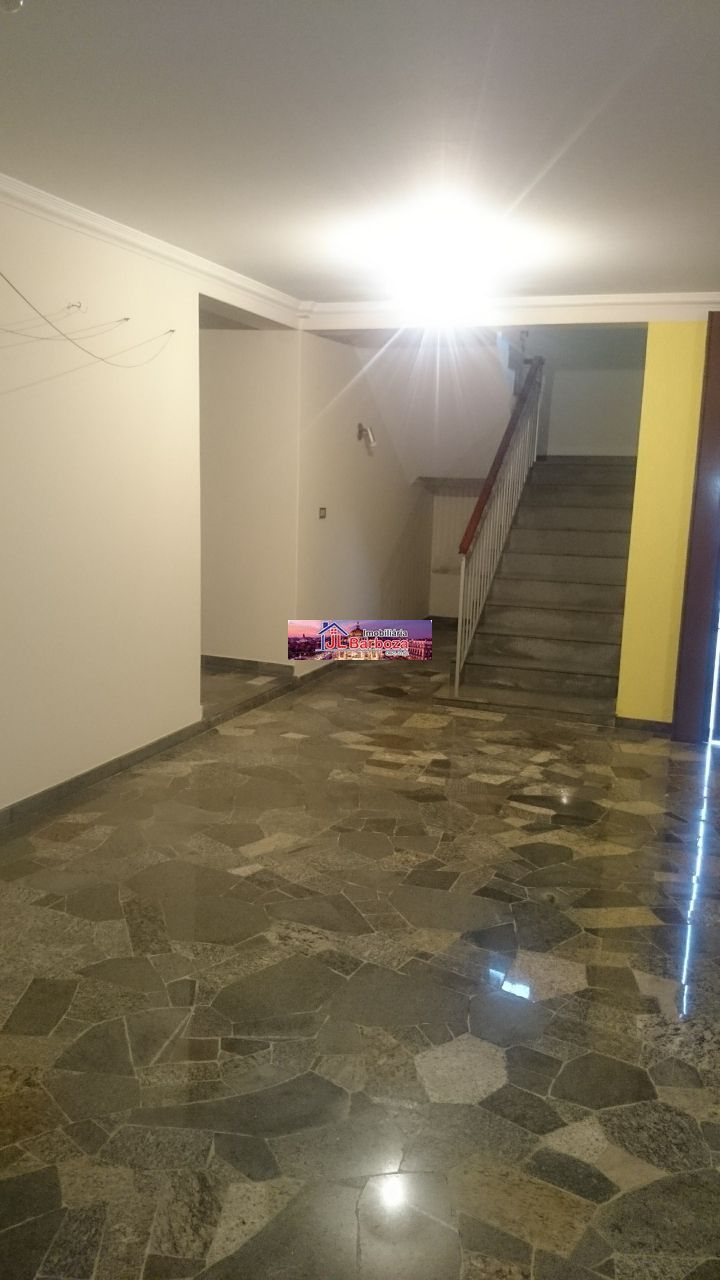 Casa à venda com 4 quartos, 240m² - Foto 49