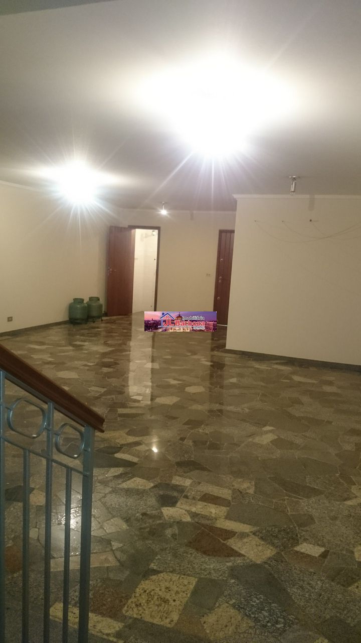 Casa à venda com 4 quartos, 240m² - Foto 51