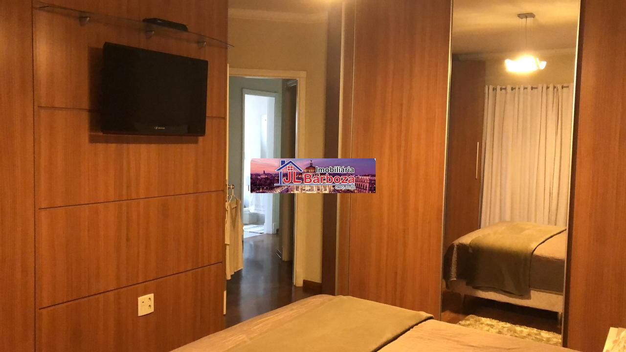 Casa, 3 quartos, 232 m² - Foto 13