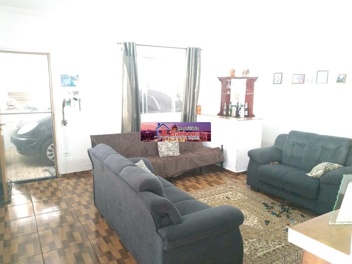 Casa à venda com 3 quartos, 160m² - Foto 4