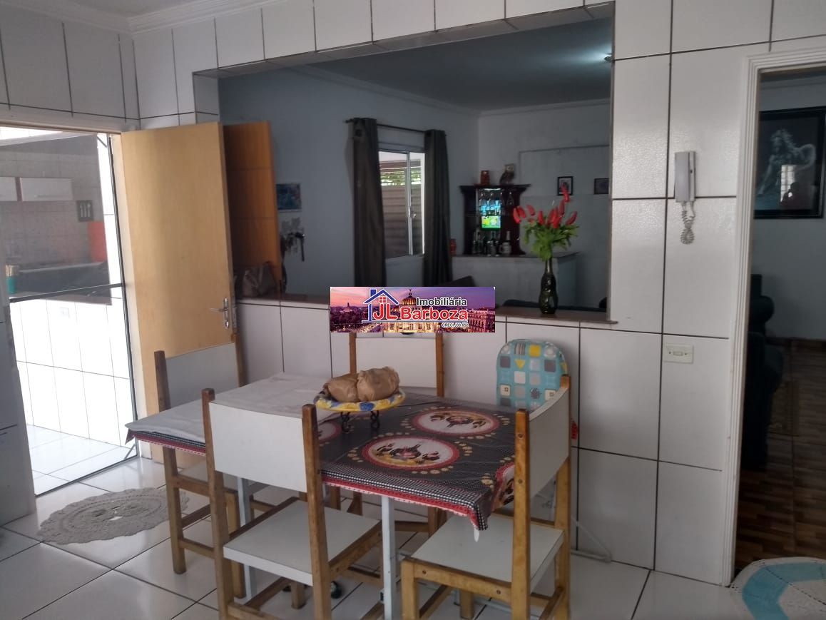 Casa à venda com 3 quartos, 160m² - Foto 3