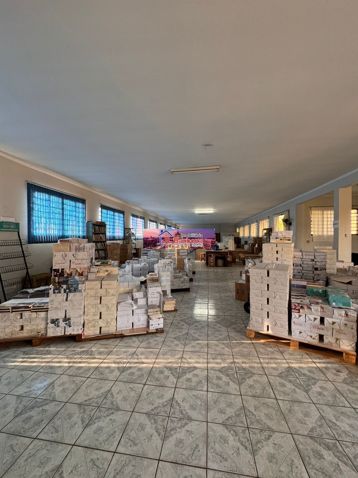 Chácara à venda com 8 quartos, 14190m² - Foto 36