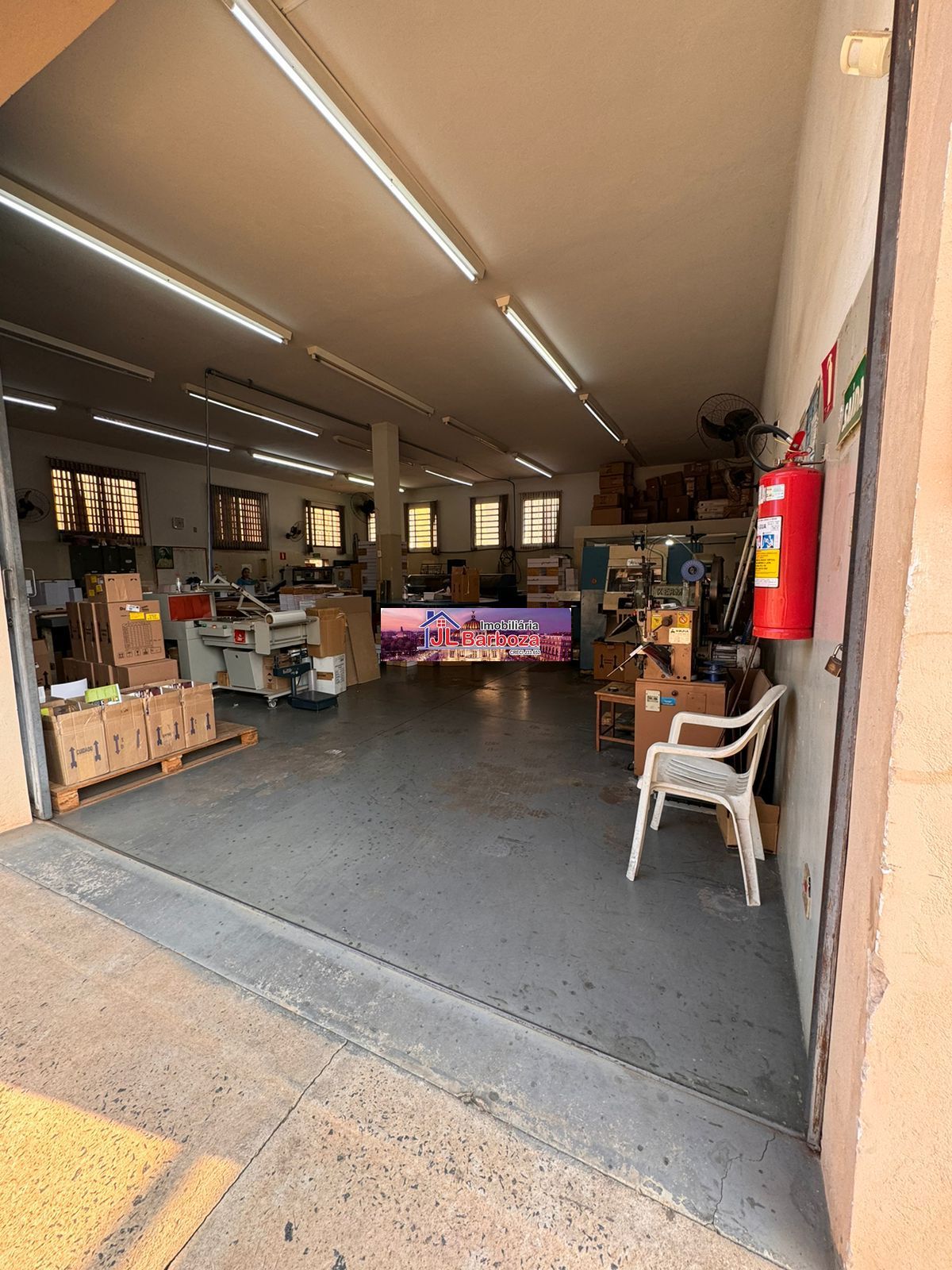 Chácara à venda com 8 quartos, 14190m² - Foto 47