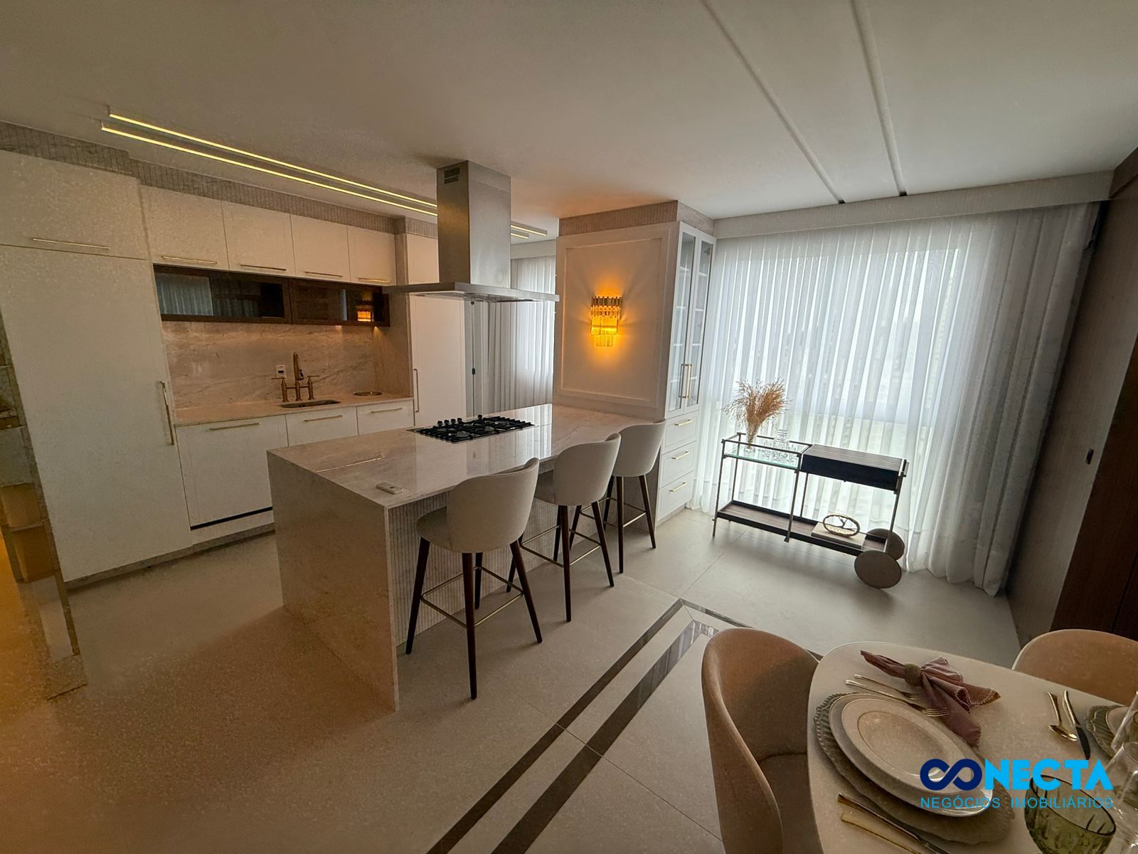 Cobertura, 4 quartos, 326 m² - Foto 5