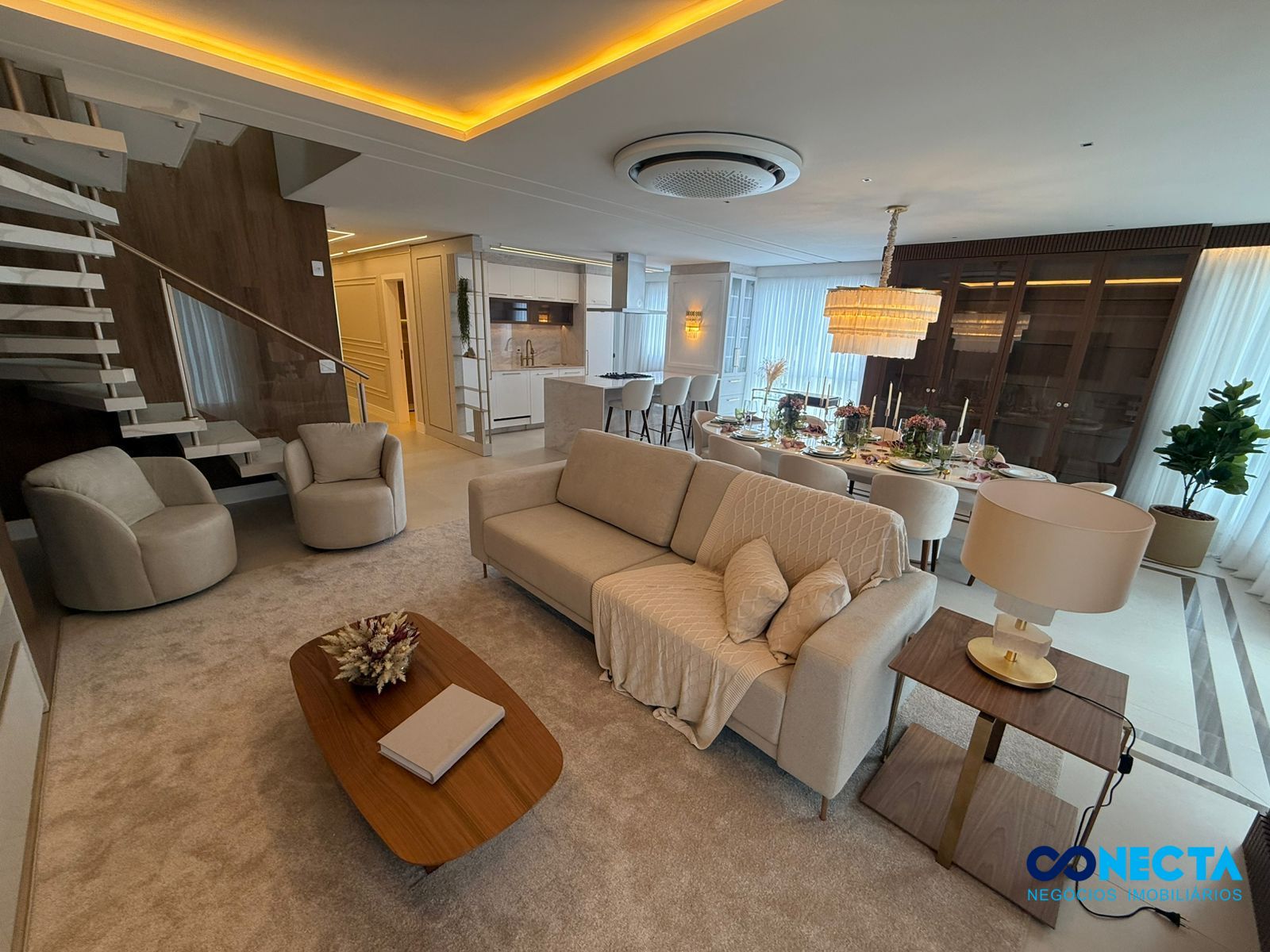 Cobertura, 4 quartos, 326 m² - Foto 1