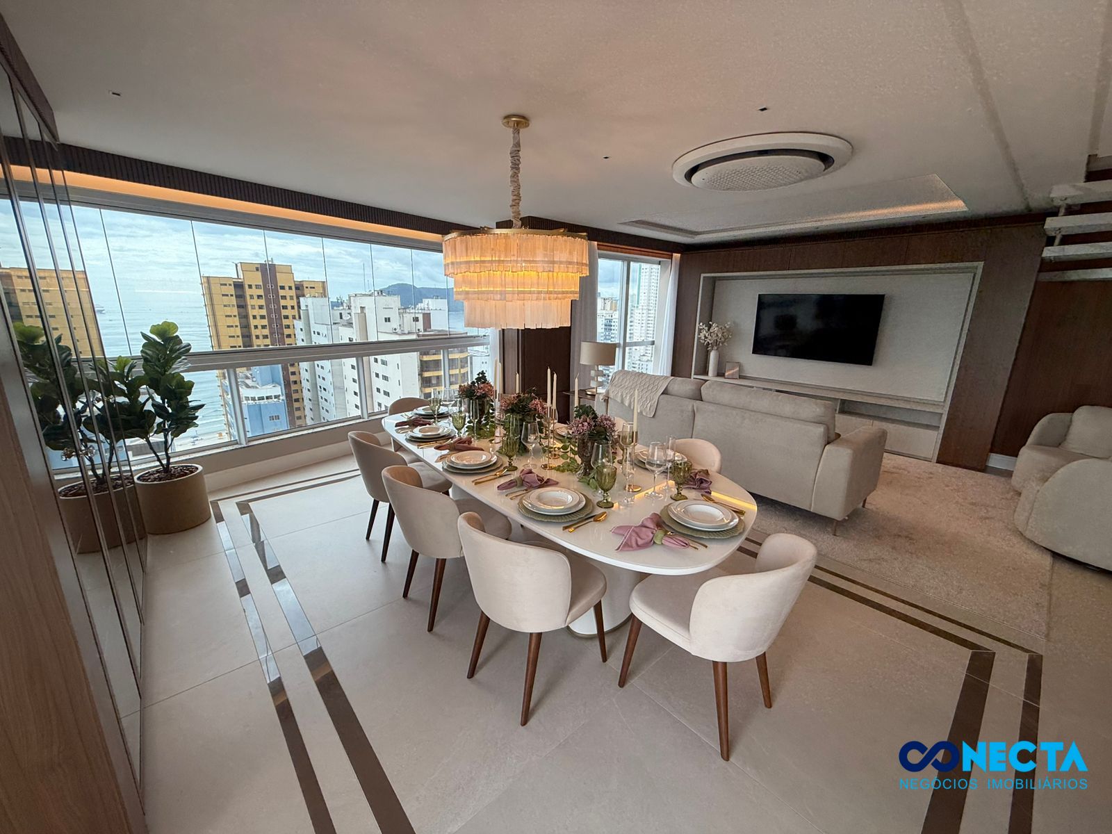 Cobertura, 4 quartos, 326 m² - Foto 2