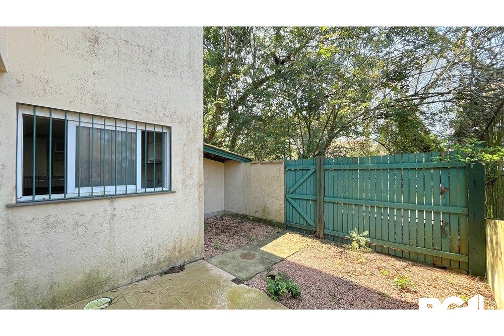 Casa de Condomínio à venda com 3 quartos, 254m² - Foto 31