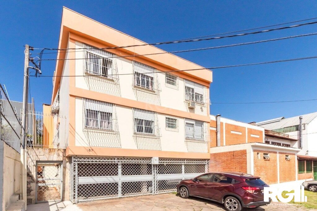 Apartamento à venda com 3 quartos, 85m² - Foto 1