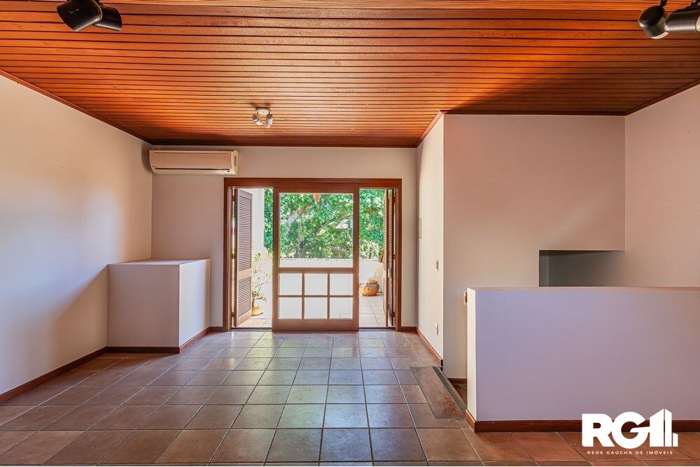 Casa de Condomínio à venda com 3 quartos, 205m² - Foto 11