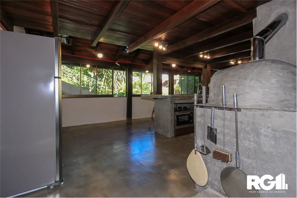 Casa de Condomínio à venda com 3 quartos, 220m² - Foto 18