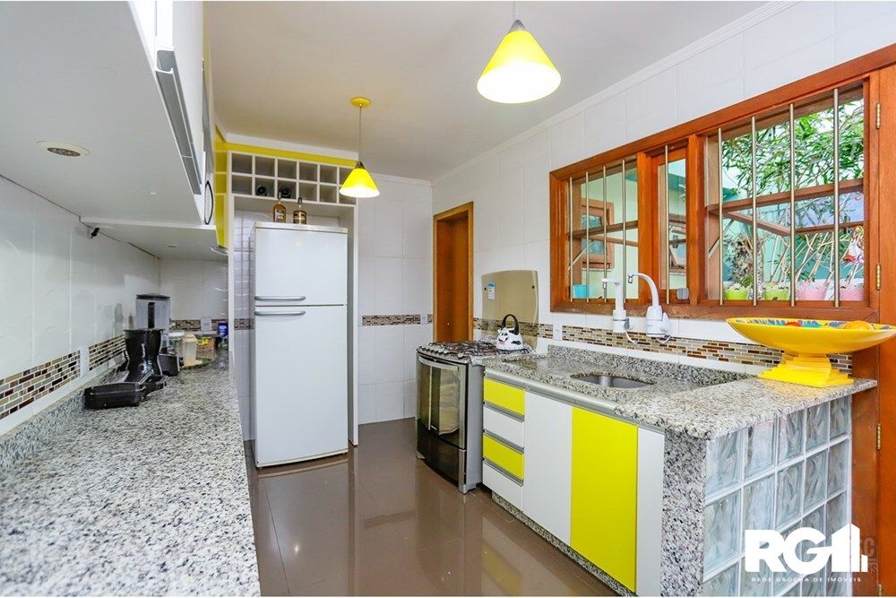 Casa à venda com 3 quartos, 185m² - Foto 19
