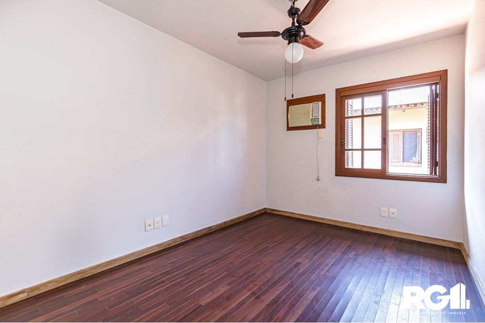 Casa de Condomínio à venda com 3 quartos, 205m² - Foto 9