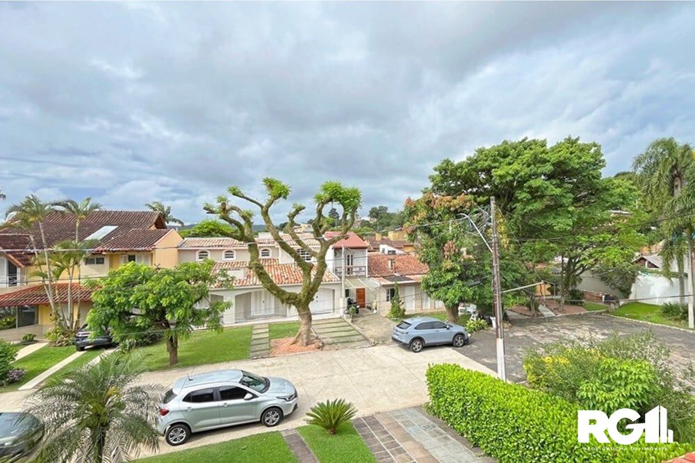 Casa de Condomínio à venda com 5 quartos, 300m² - Foto 5