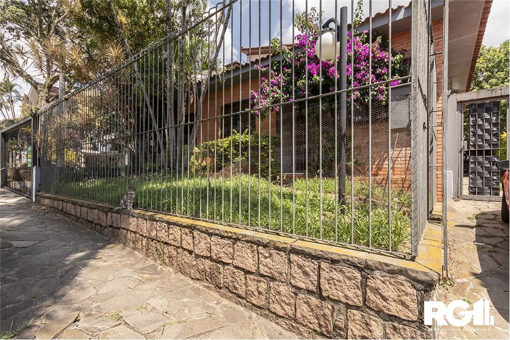 Casa à venda com 4 quartos, 250m² - Foto 21