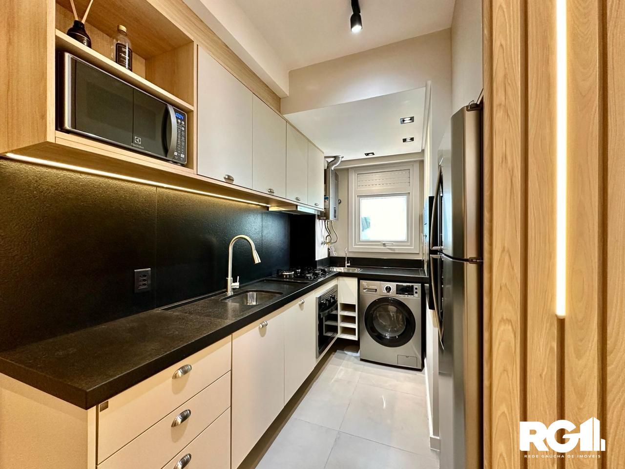 Apartamento à venda com 2 quartos, 65m² - Foto 6