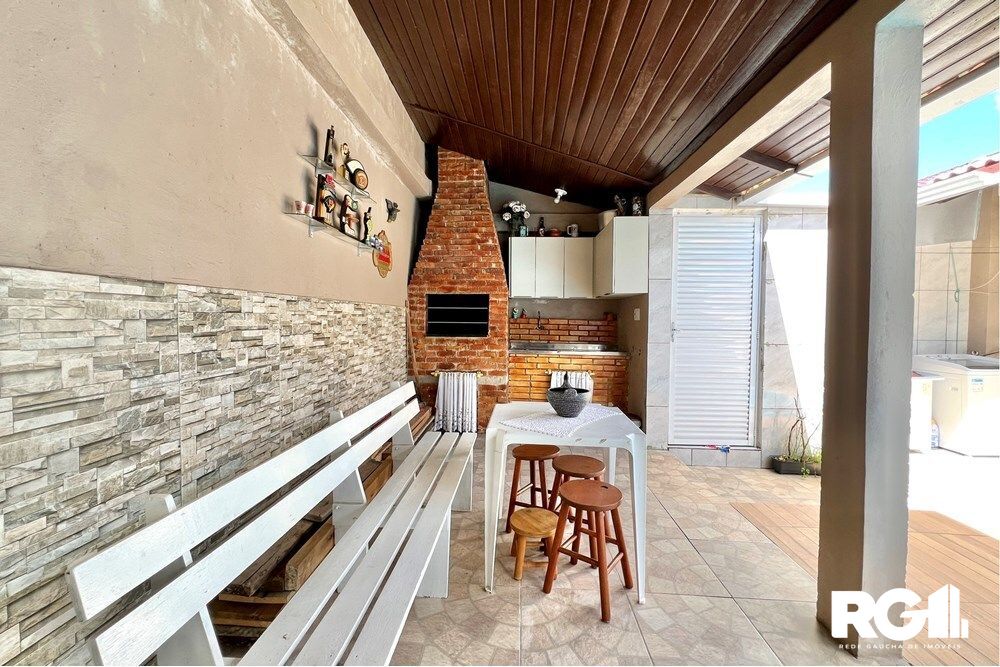 Casa à venda com 2 quartos, 106m² - Foto 3