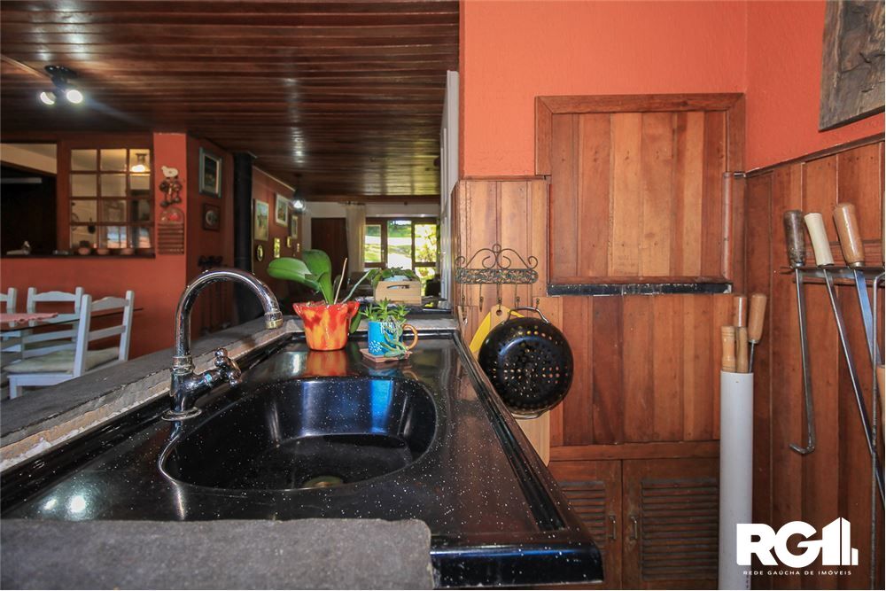 Casa de Condomínio à venda com 3 quartos, 220m² - Foto 25