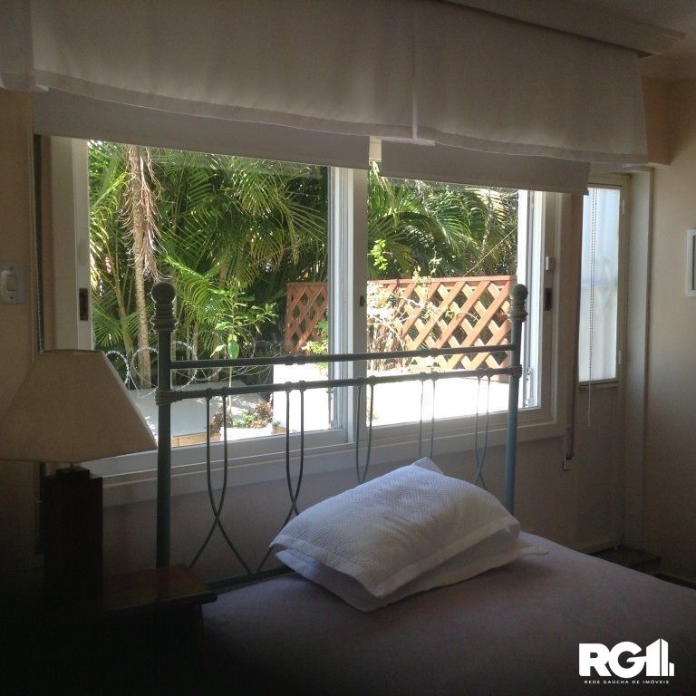 Casa de Condomínio à venda com 3 quartos, 210m² - Foto 10
