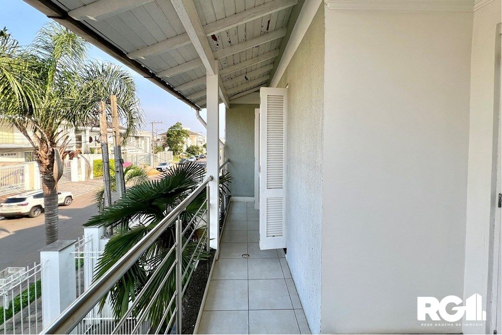 Casa à venda com 4 quartos, 243m² - Foto 15