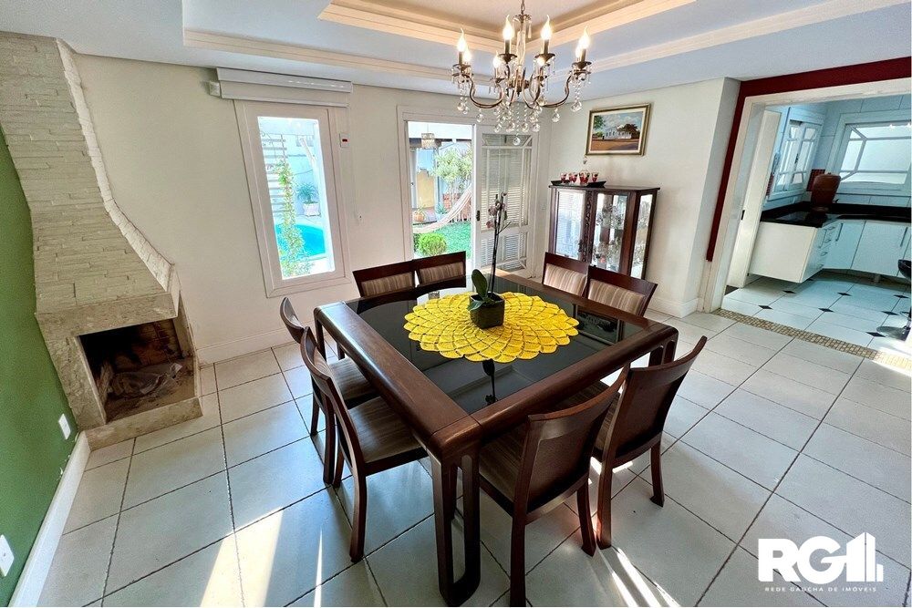 Casa à venda com 4 quartos, 243m² - Foto 33