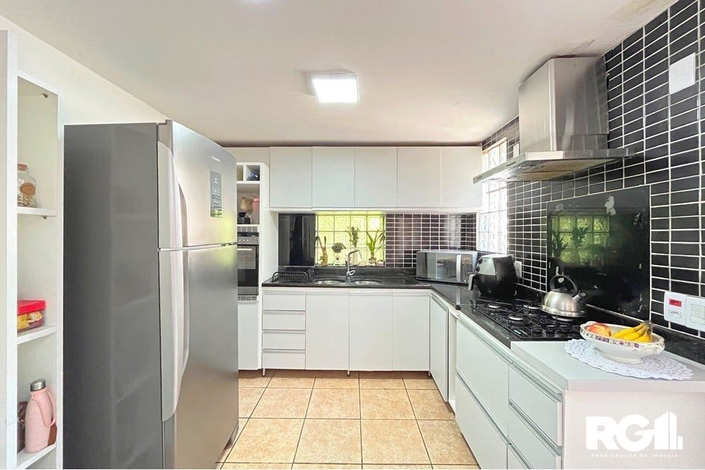 Casa de Condomínio à venda com 4 quartos, 220m² - Foto 43