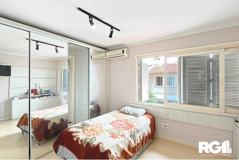 Casa de Condomínio à venda com 5 quartos, 300m² - Foto 7