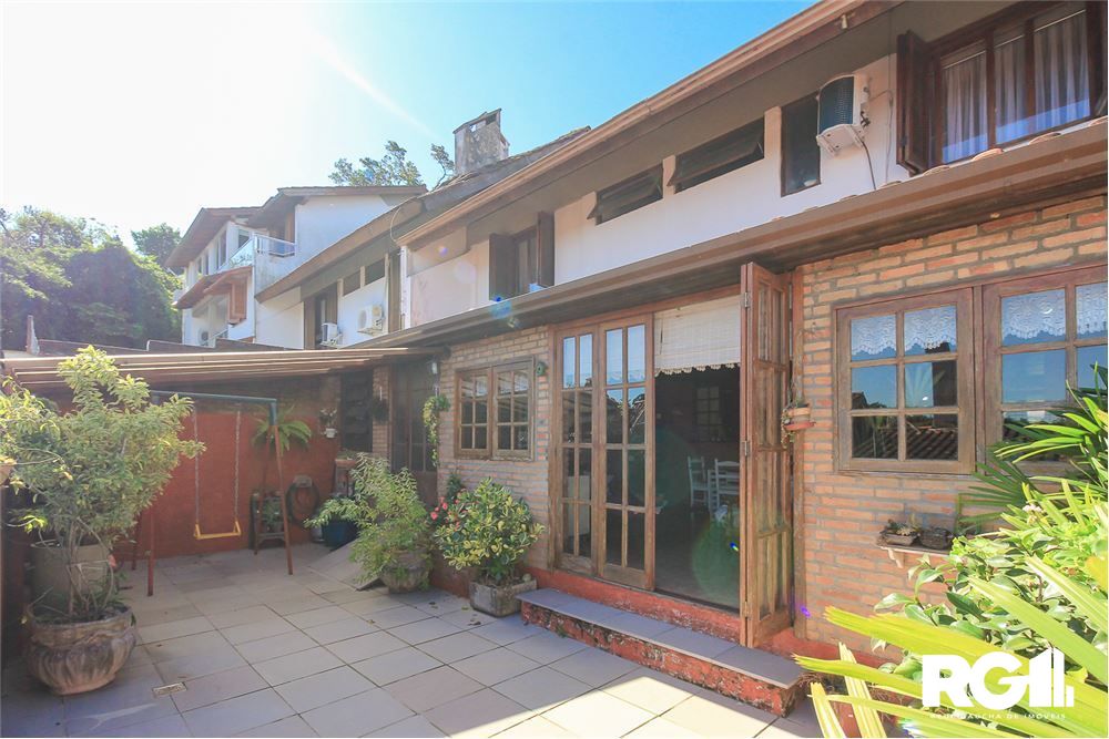 Casa de Condomínio à venda com 3 quartos, 220m² - Foto 30