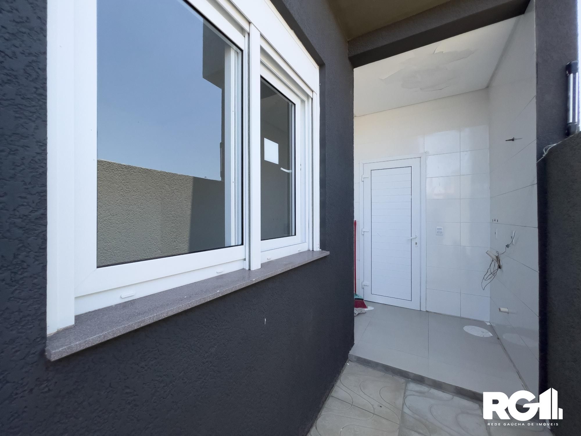 Casa à venda com 3 quartos, 100m² - Foto 7