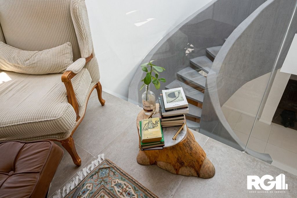 Casa à venda com 4 quartos, 427m² - Foto 3