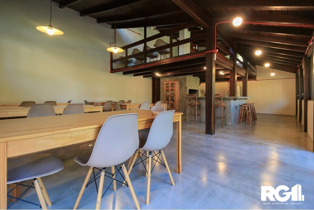 Casa de Condomínio à venda com 4 quartos, 220m² - Foto 24