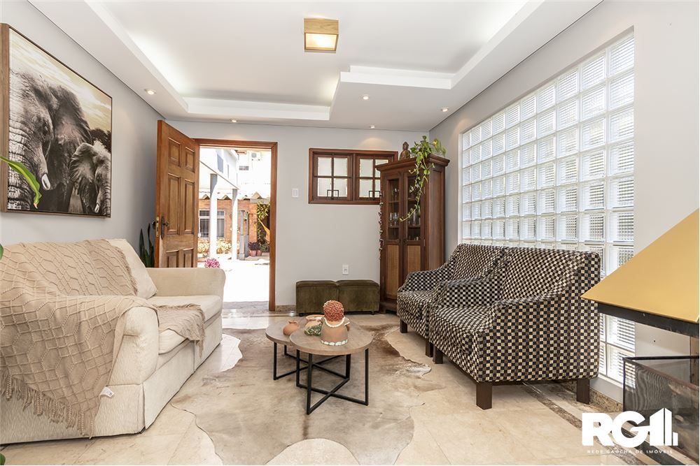 Casa à venda com 4 quartos, 250m² - Foto 26